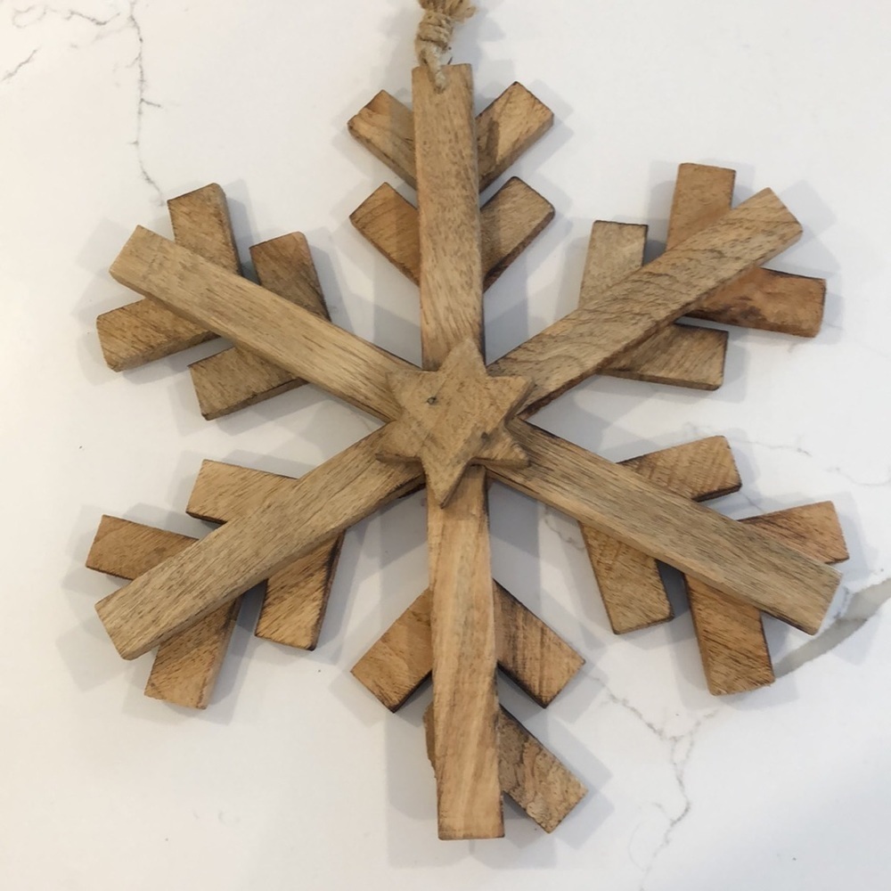 🎄Handmade wooden snowflake wall, decor, stained arrow and star  pattern EUC - Picture 2 of 6